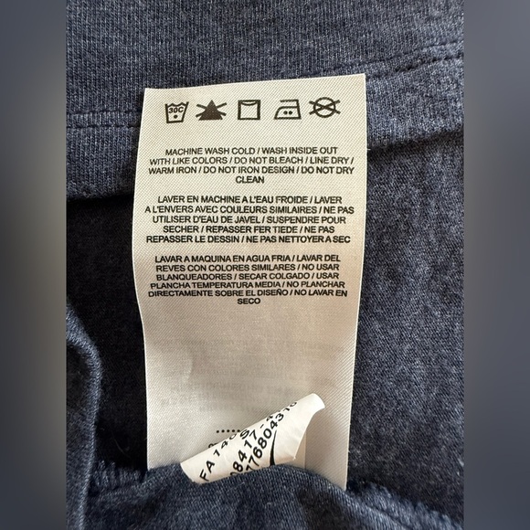 Nike NFL Team Apparel Denver Broncos Graphic V-Neck T-Shirt Small - Picture 2 of 6